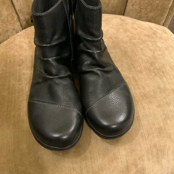 Booties - Picture 5 of 8